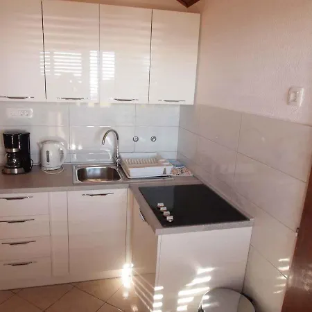 In 6959 Apartment *